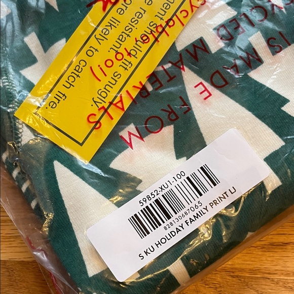 Hanna Andersson Holiday HannaJams™ Pajama Set - Picture 5 of 6